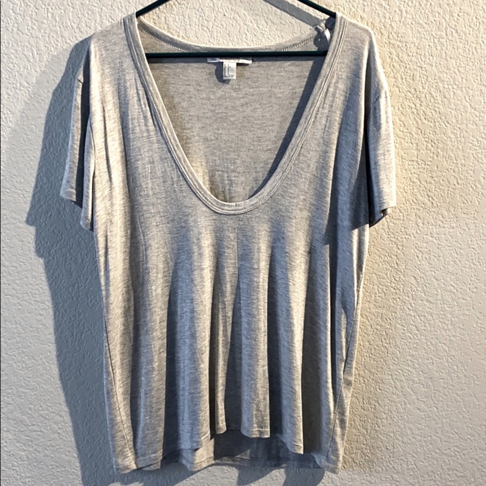 Forever 21 Contemporary Gray Top